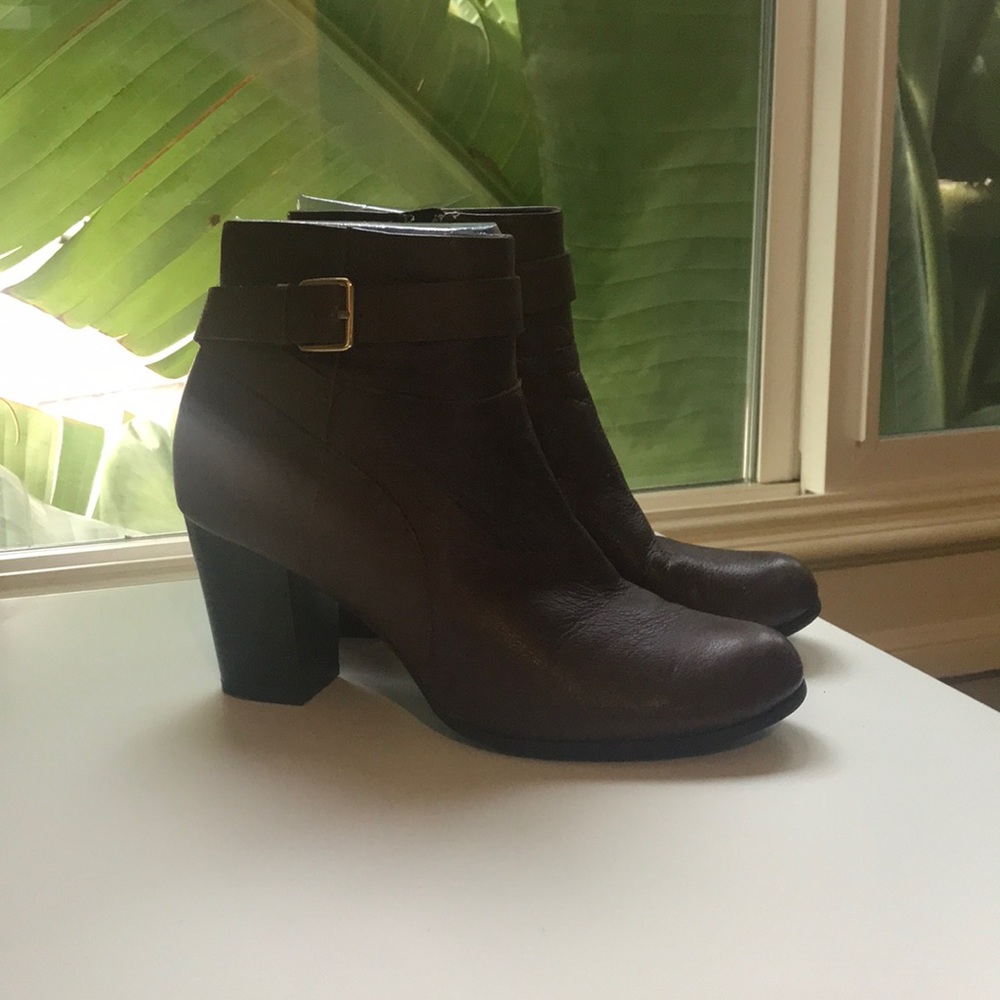 Cole Haan brown booties size 9.5B. Worn.